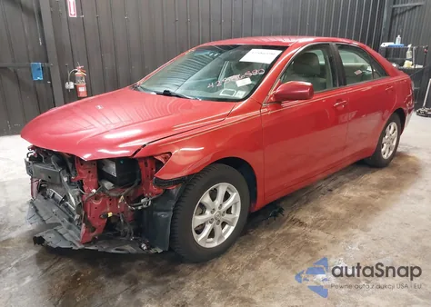 2011 Toyota Camry Le V6 z USA, uszkodzony, nr VIN 4T1BK3EK7BU613657